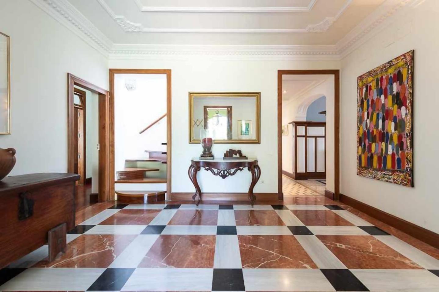 Amplia Villa De Lujo Con Piscina Climatizada Las Palmas de Gran Canaria Luaran gambar