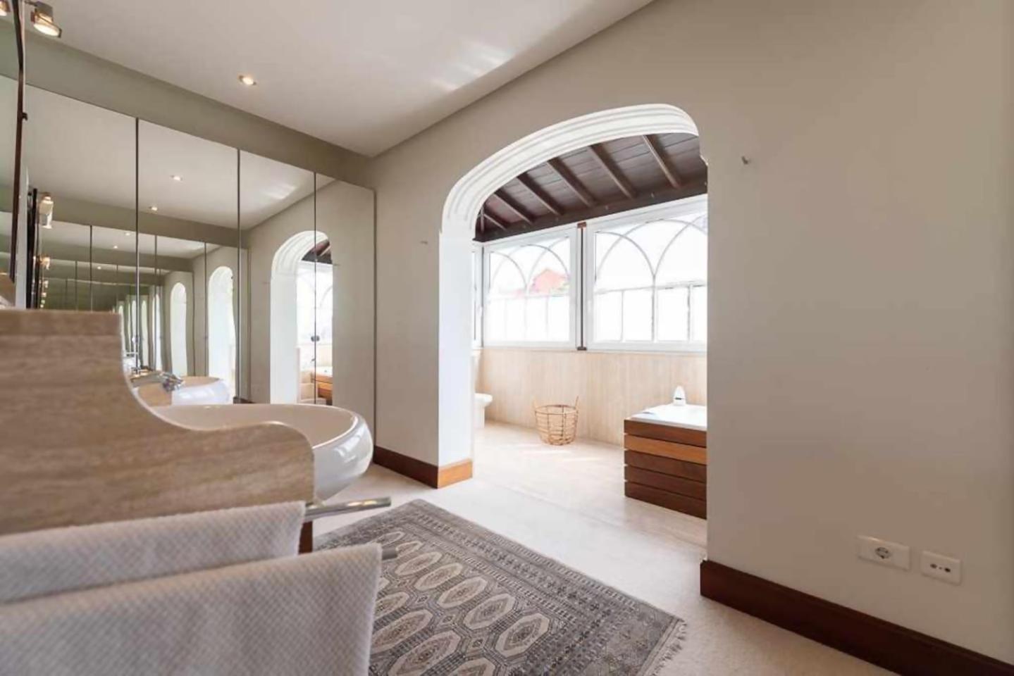 Amplia Villa De Lujo Con Piscina Climatizada Las Palmas de Gran Canaria Luaran gambar