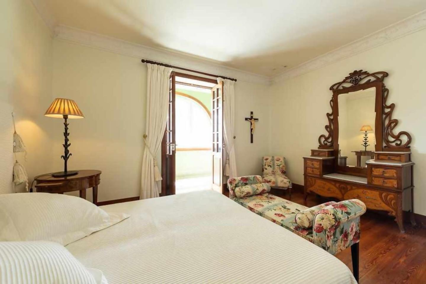 Amplia Villa De Lujo Con Piscina Climatizada Las Palmas de Gran Canaria Luaran gambar